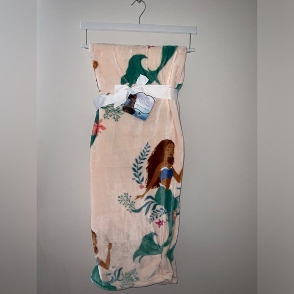 Little mermaid blanket - Picture 1 of 7